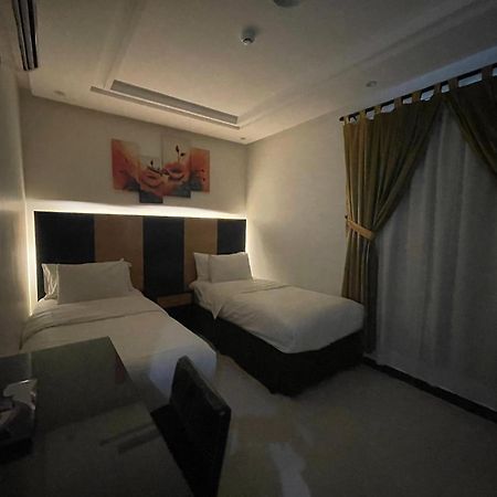 Aparthotel Tulip Al Rawdah Riadh Exterior foto